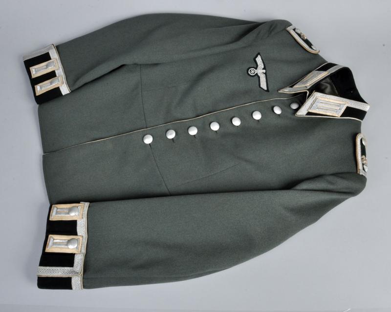 GERMAN WWII NCO’S INFANTRY PARADE TUNIC.