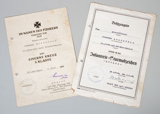 GERMAN WWII ARMY FELDHERRENHALLE CITATION PAIR.