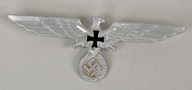 GERMAN WWII NSKOV BREAST EAGLE.