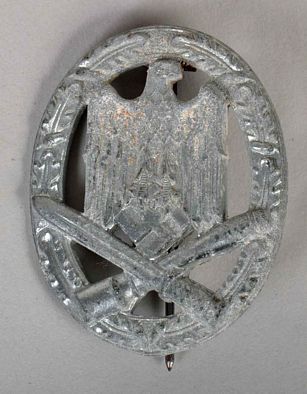 GERMAN WWII GENERAL ASSAULT BADGE IN SILVER.