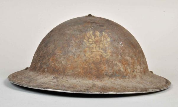 BRITISH/POLISH WWII POLISH ISSUED AND USED BRODIE COMBAT HELMET.