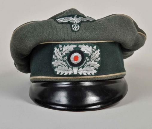 GERMAN WWII ARMY INFANTRY CRUSHER CAP.
