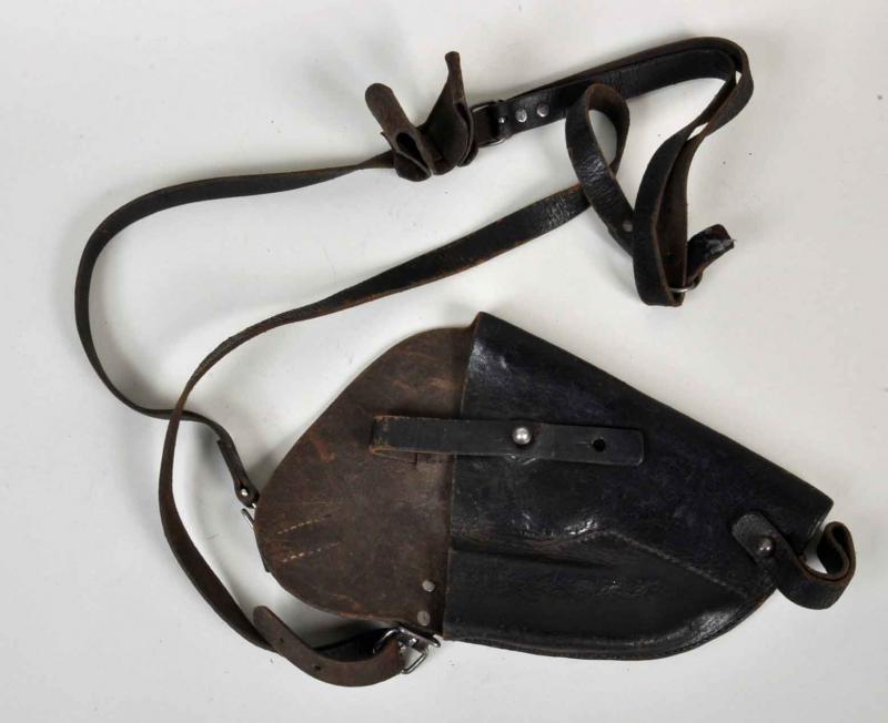 GERMAN WWII P.38 SHOULDER HOLSTER.