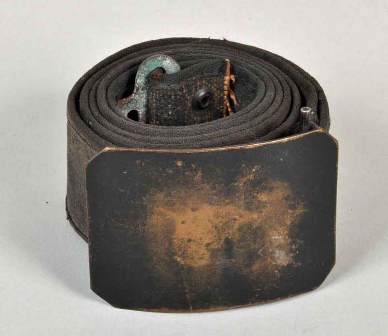 SPANISH CIVIL WAR MILITIA BELT.