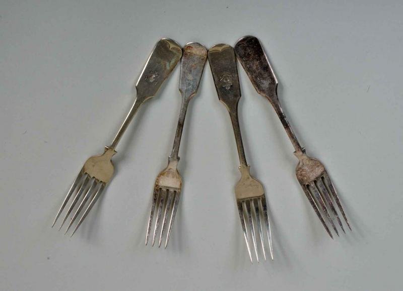 JAPANESE WWII NAVAL FORKS.