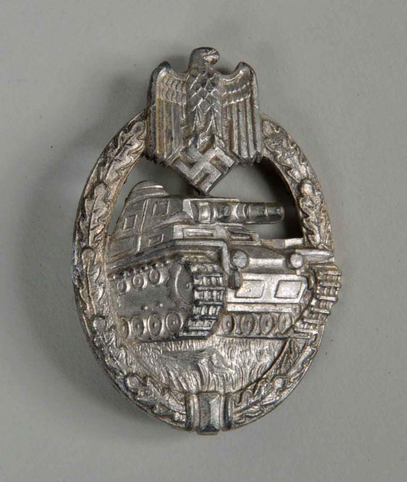 GERMAN WWII PANZER ASSAULT BADGE IN SILVER.