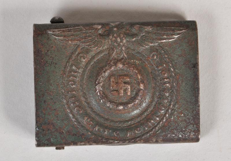 GERMAN WWII WAFFEN SS BELT BUCKLE.
