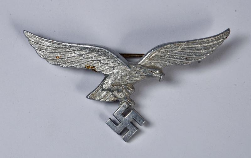 GERMAN WWII LUFTWAFFE REMOVABLE BREAST EAGLE.