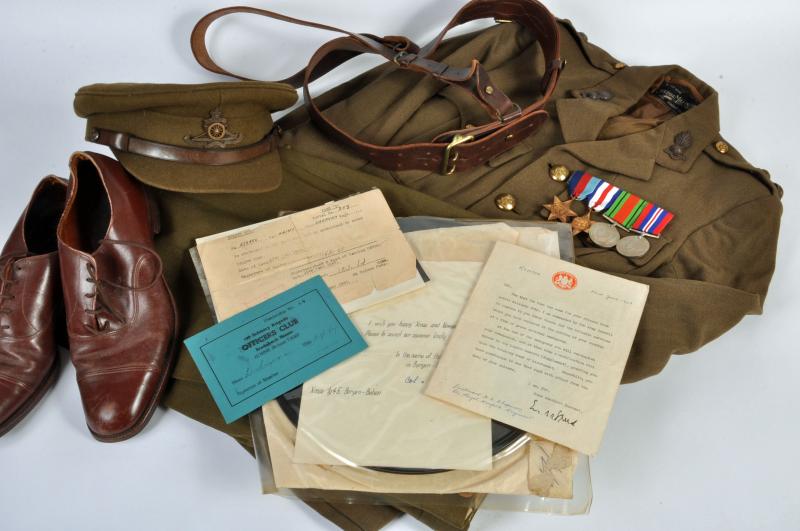 BRITISH WWII BELSEN CONCENTRATION CAMP UNIFORM AND DOCUMENTS.
