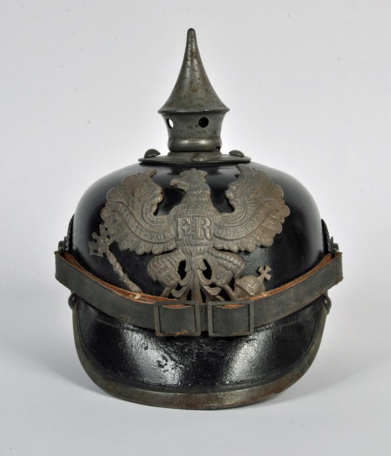 GERMAN WWI PRUSSIAN FIELD GREY PICKELHAUBE.