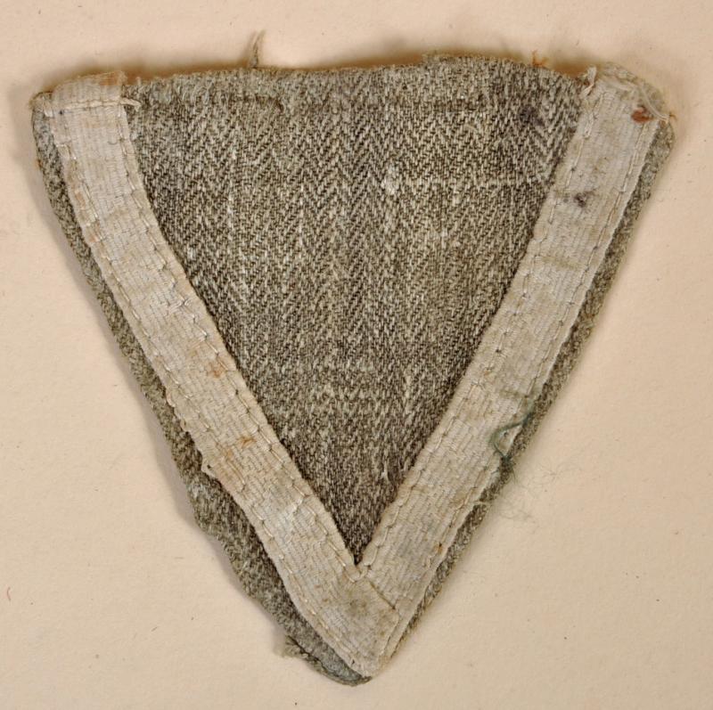 GERMAN WWII ARMY WORK TUNIC RANK INSIGNIA.