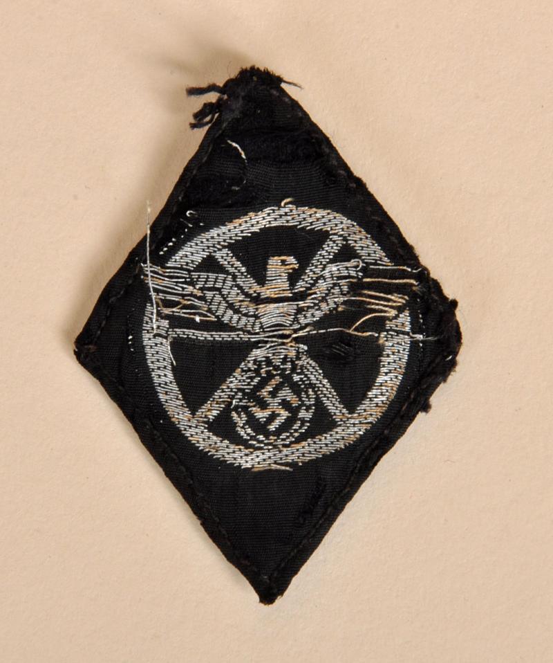GERMAN WWII NSKK MANS ARM BADGE.