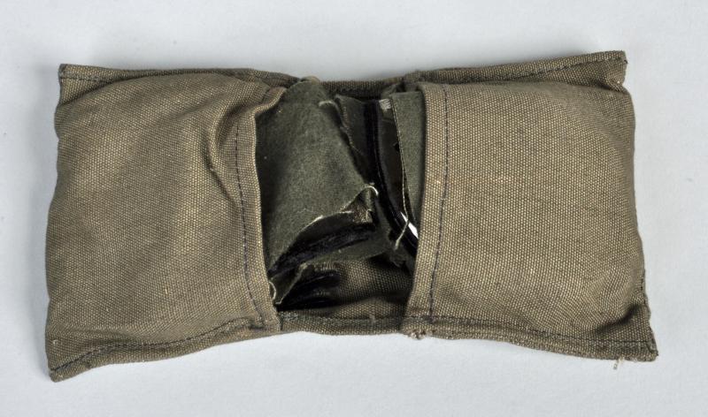 GERMAN WWII ARMED FORCES DUST GOGGLES.