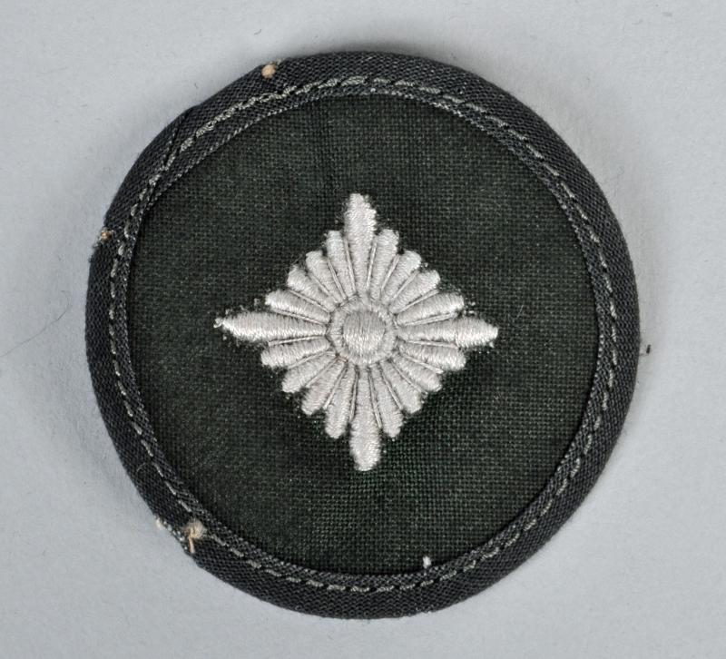 GERMAN WWII ARMY OBERSCHUTZ RANK PATCH.