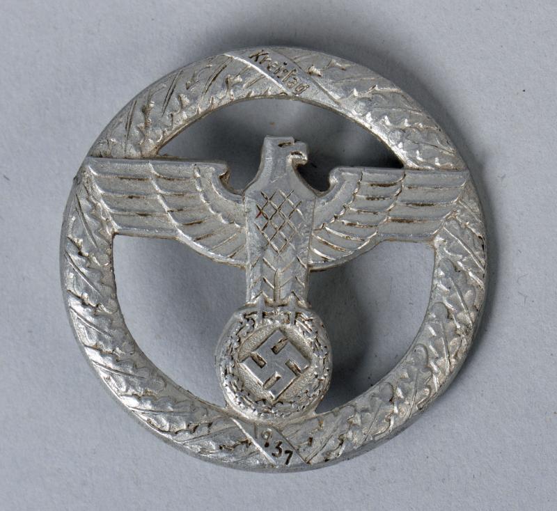 GERMAN WWII ALUMINIUM EAGLE TINNY.