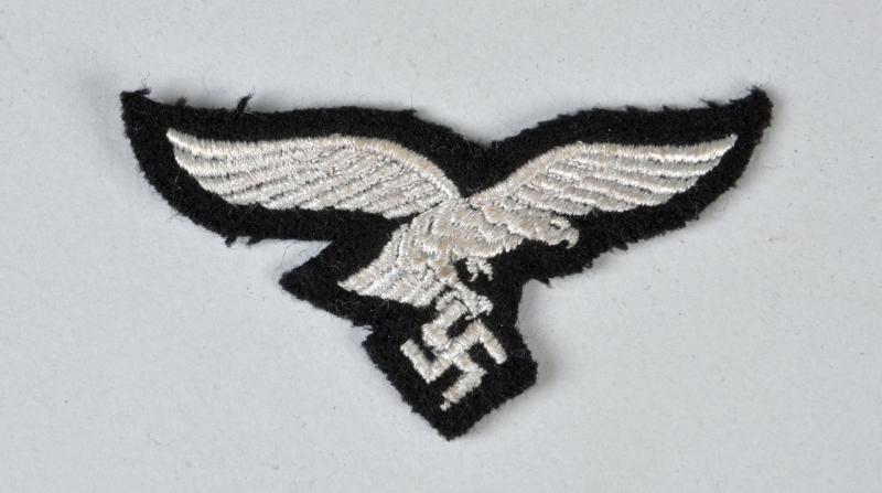 GERMAN WWII LUFTWAFFE HERMANN GOERING DIVISION OVERSEAS CAP EAGLE.