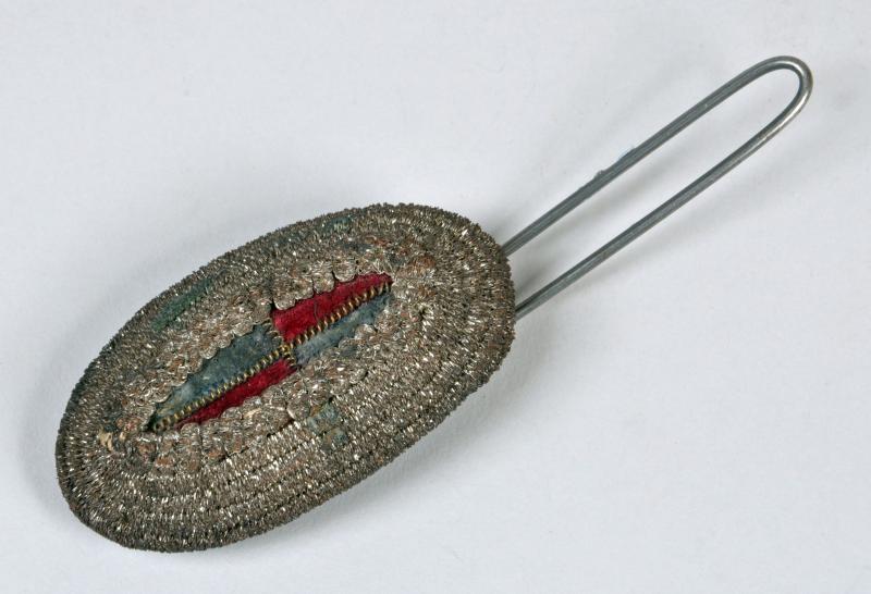 GERMAN WWI MECKLENBURG SCHWERIN OFFICERS SHAKO COCKADE.