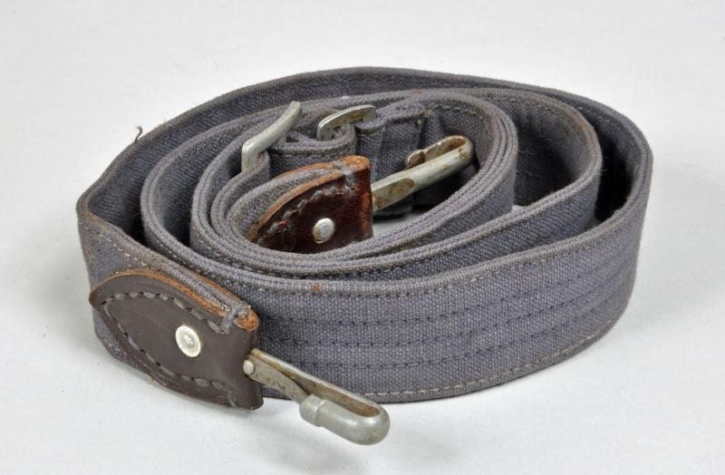 GERMAN WWII LUFTWAFFE BREAD BAG STRAP.