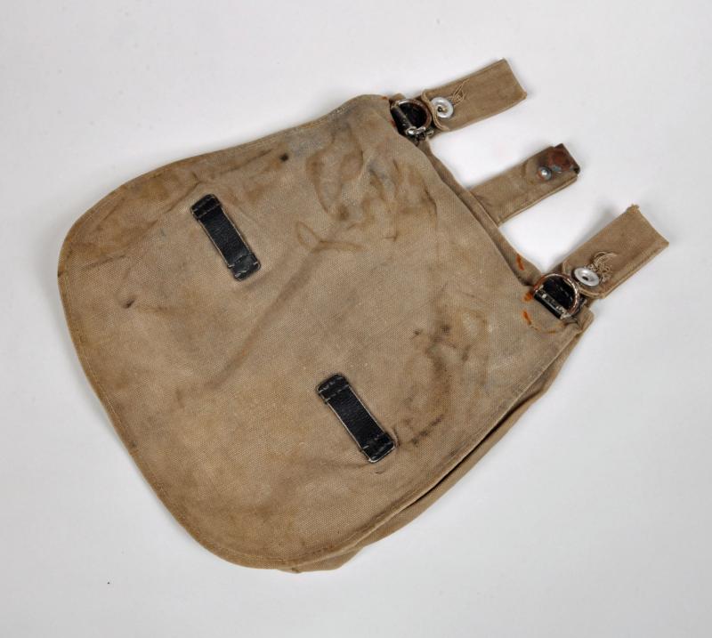 GERMAN WWII LUFTWAFFE BREAD BAG.