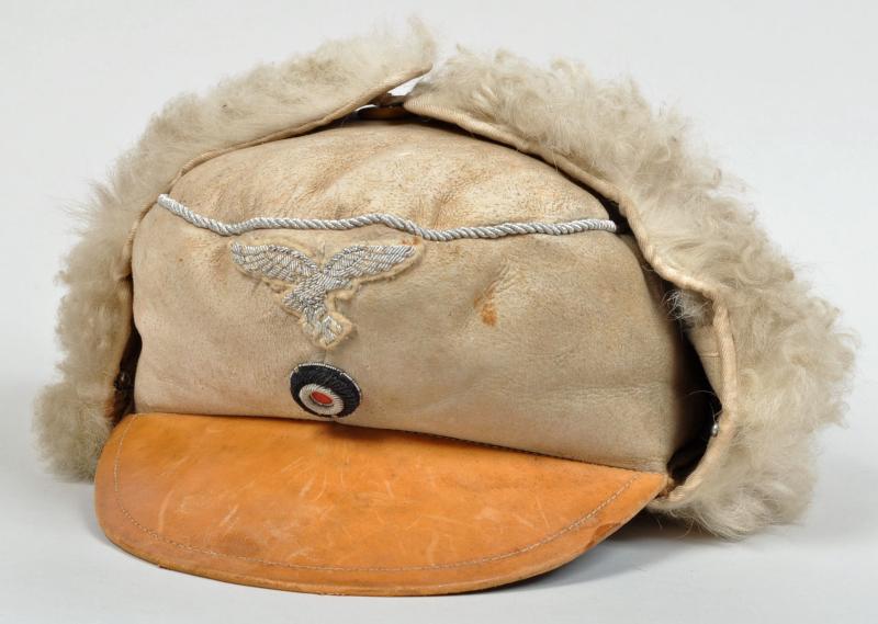 GERMAN WWII LUFTWAFFE OFFICERS WINTER FUR CAP.