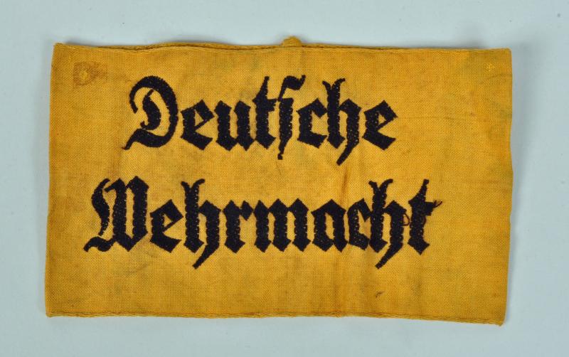 GERMAN WWII DEUTSCHE WEHRMACHT ARMBAND.