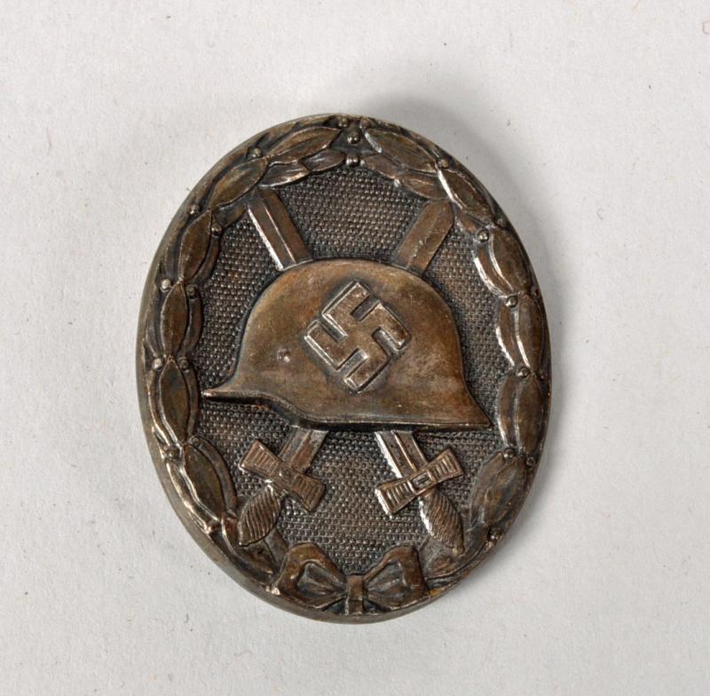 GERMAN WWII WOUND BADGE IN SILVER.