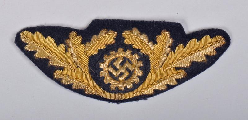 GERMAN WWII DAF GENERAL’S RANK CAP COCKADE.