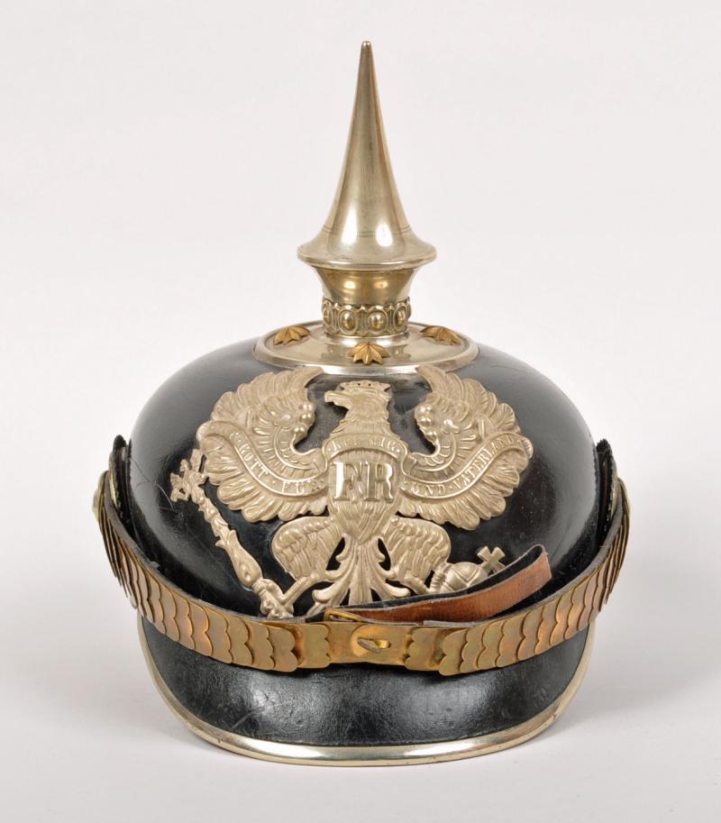 GERMAN WWI PRUSSIAN PIONEER BATTALION OFFICERS PICKELHAUBE.