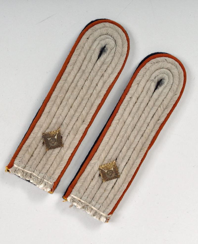 GERMAN WWII WAFFEN SS CONCENTRATION CAMP OBERSTURMFUHRER SHOULDER BOARDS.