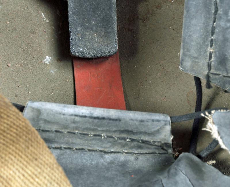 BRITISH WWII HOME FRONT BRODIE HELMET.