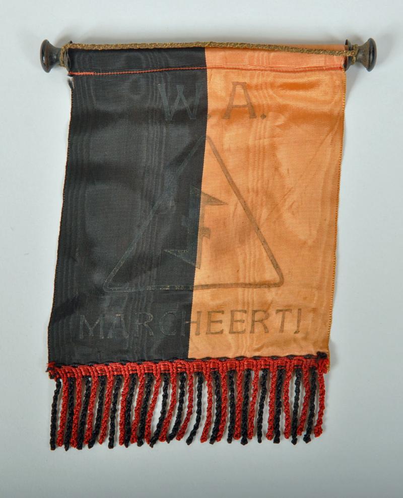 DITCH WWII  DESK PENNANT.