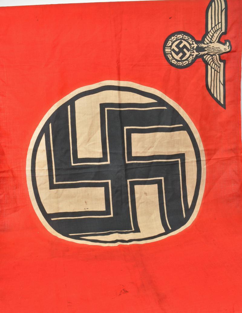GERMAN WWII REICHS KRIEGS FLAG.