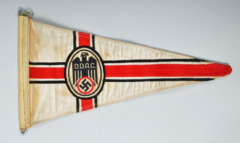 GERMAN WWII DDAC CAR PENNANT.