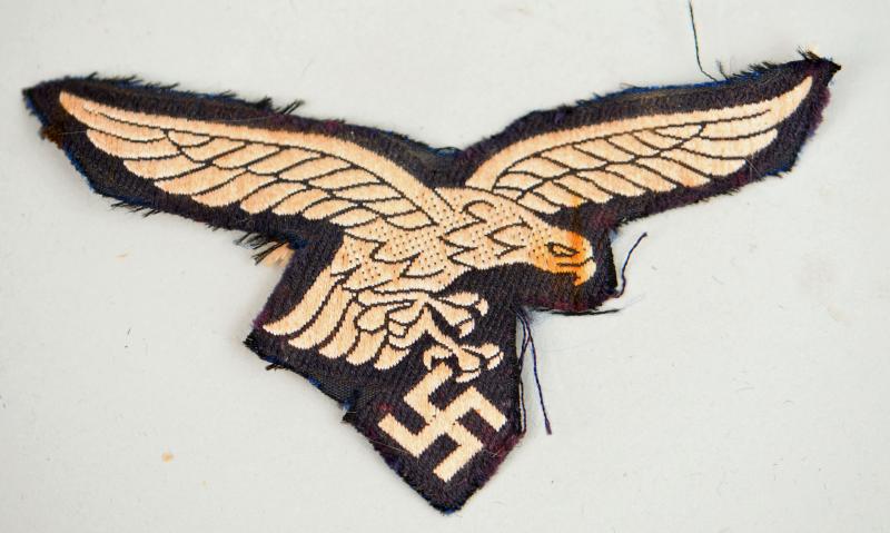 GERMAN WWII LUFTWAFFE BEVO WOVEN ENLISTED MANS BREAST EAGLE.