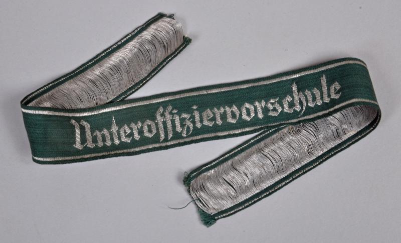 GERMAN WWII UNTER OFFIZIER VORSCHULE FULL LENGTH CUFF TITLE.