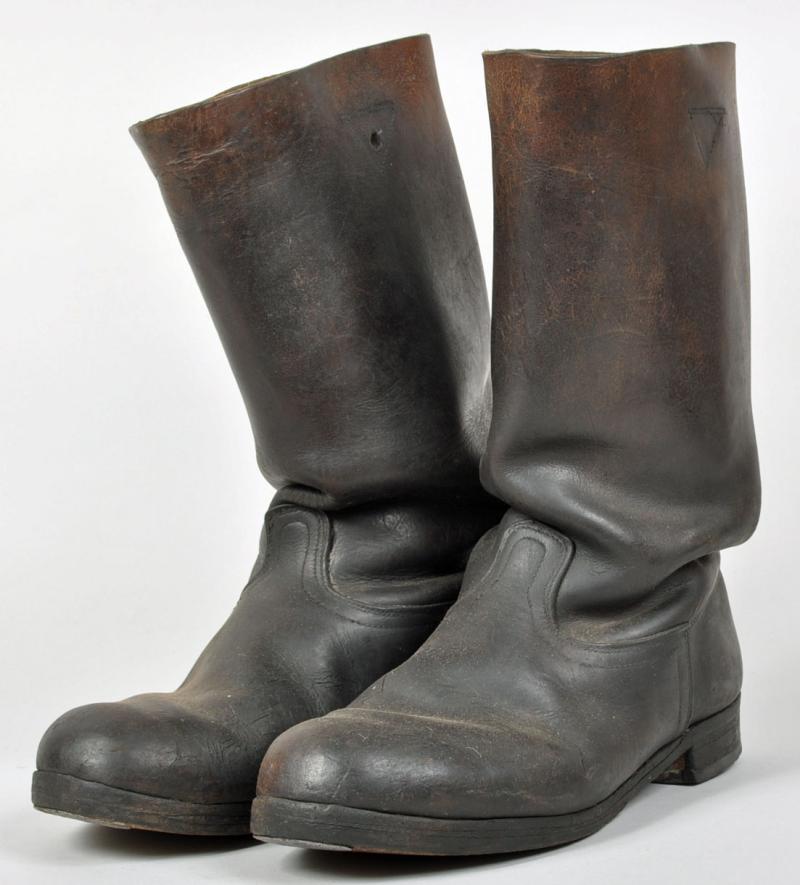 GERMAN WWII ENLISTED MANS JACK BOOTS.