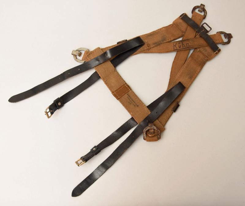 GERMAN WWII WEBBING AND LEATHER A FRAME.