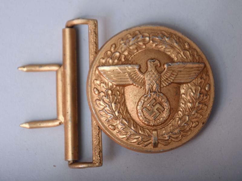 GERMAN WWII NSDAP POLITICAL LEADERS BELT BUCKLE.