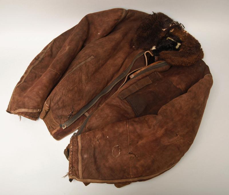 GERMAN WWII LUFTWAFFE BROWN SHEEPSKIN FLYING JACKET.