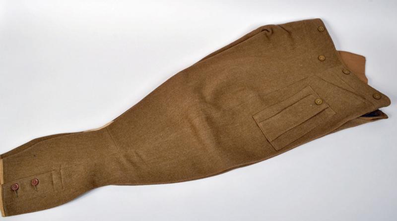 BRITISH WWII BREECHES.