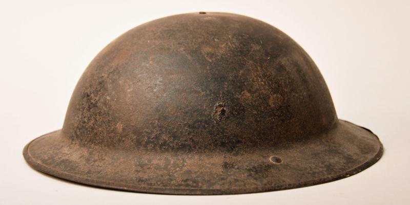 BRITISH WWI ENLISTED RANKS BRODIE HELMET.