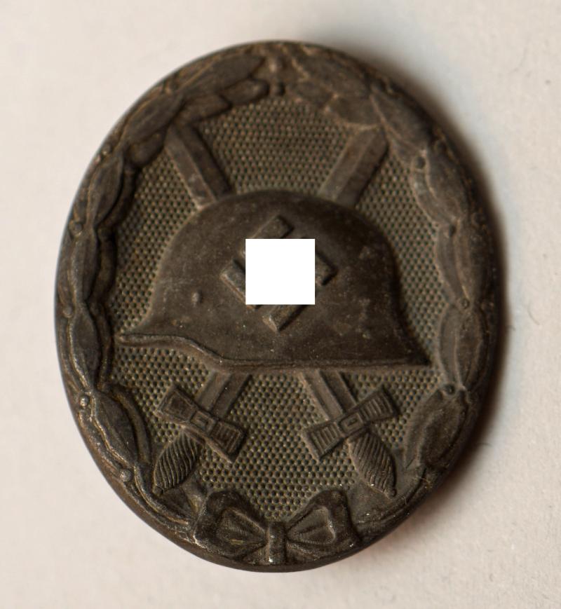 GERMAN WWII WOUND BADGE IN BLACK.