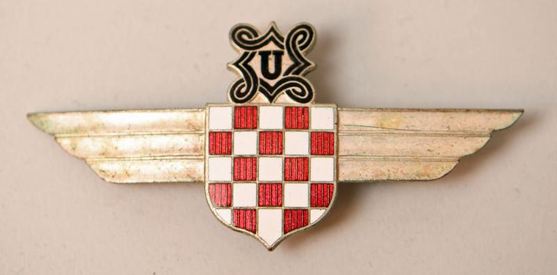 GERMAN/CROAT AIR FORCE LEGION BADGE WITH ENAMEL SHIELD.