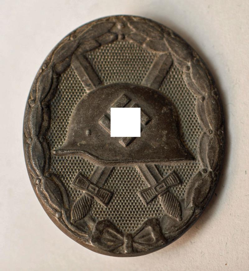 GERMAN WWII WOUND BADGE IN SILVER.