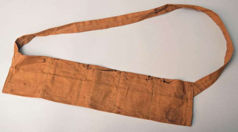 BRITISH WWI REPRODUCTION AMMUNITION BANDOLIER.