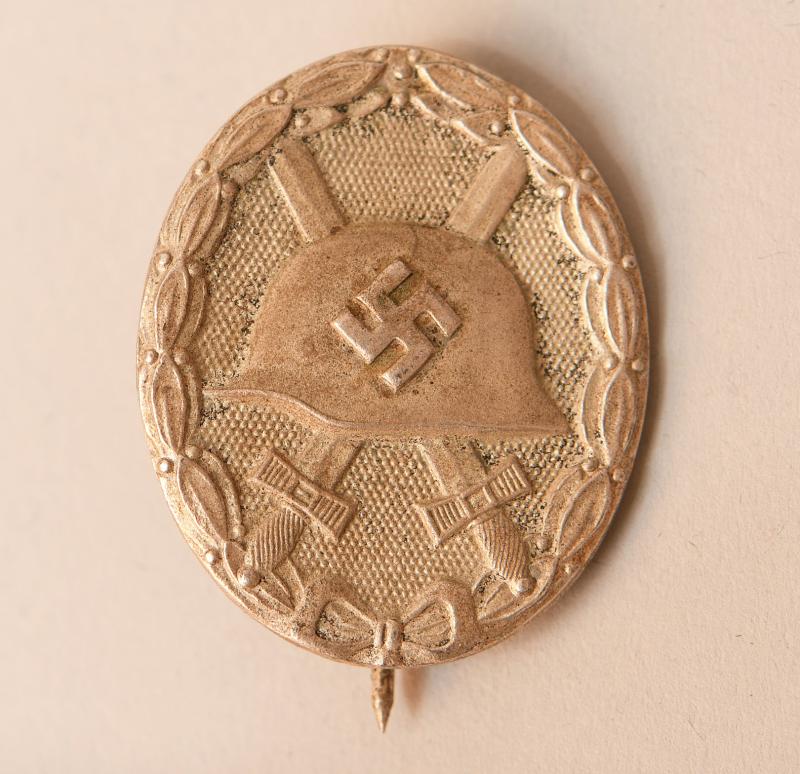 GERMAN WWII WOUND BADGE IN SILVER.