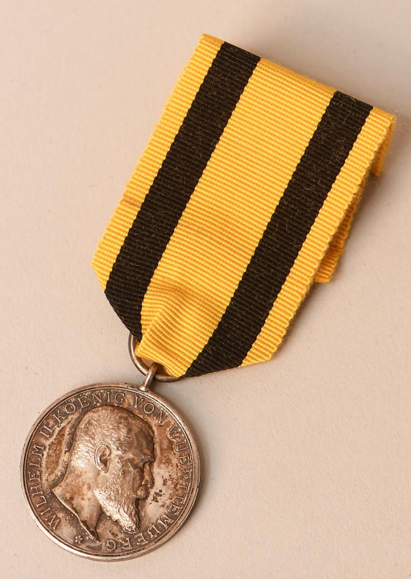GERMAN WWI WÜRTTEMBERG WAR MEDAL FOR BRAVERY.