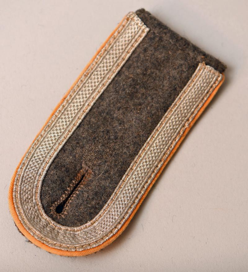 GERMAN WWII LUFTWAFFE NCO’S SINGLE SHOULDER BOARD.