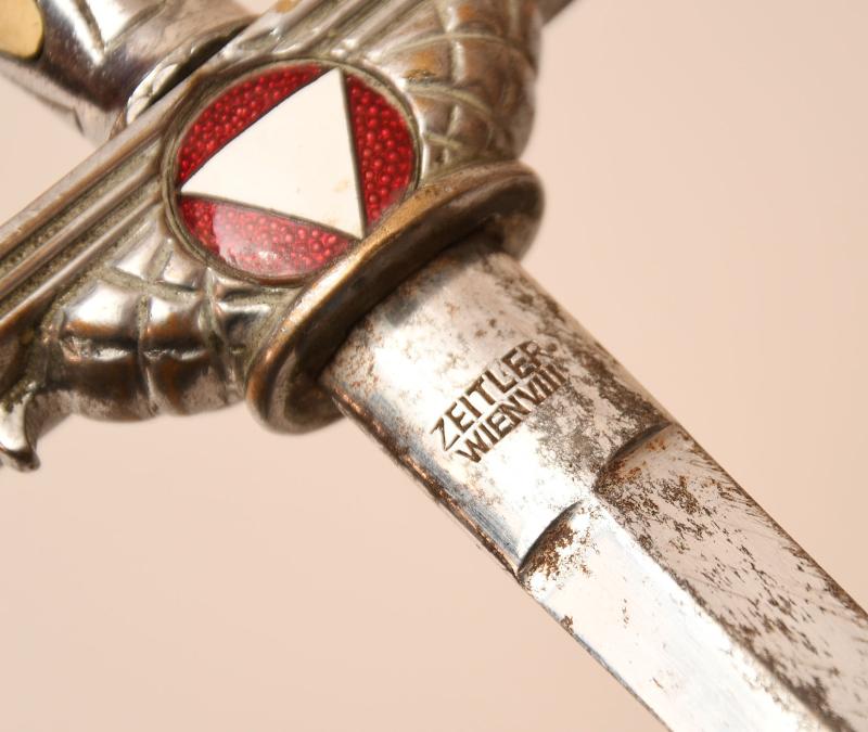 AUSTRIAN WWII 1935 AIR FORCE OFFICERS DAGGER.
