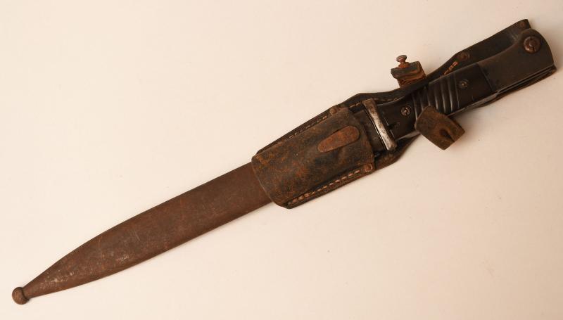 GERMAN WWII MAUSER K98 RIFLE BAYONET.
